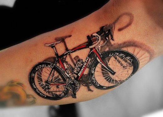 Tatuagem de bicicleta muito Maniero 