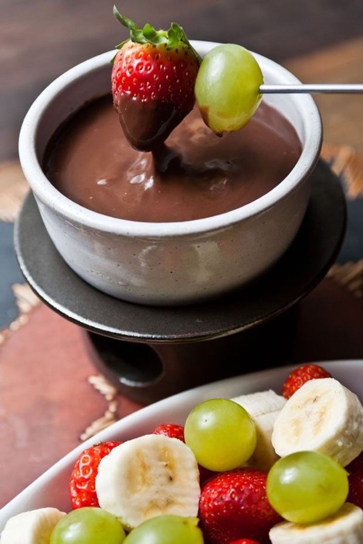 Moda fondue de chocolate com frutas🤤