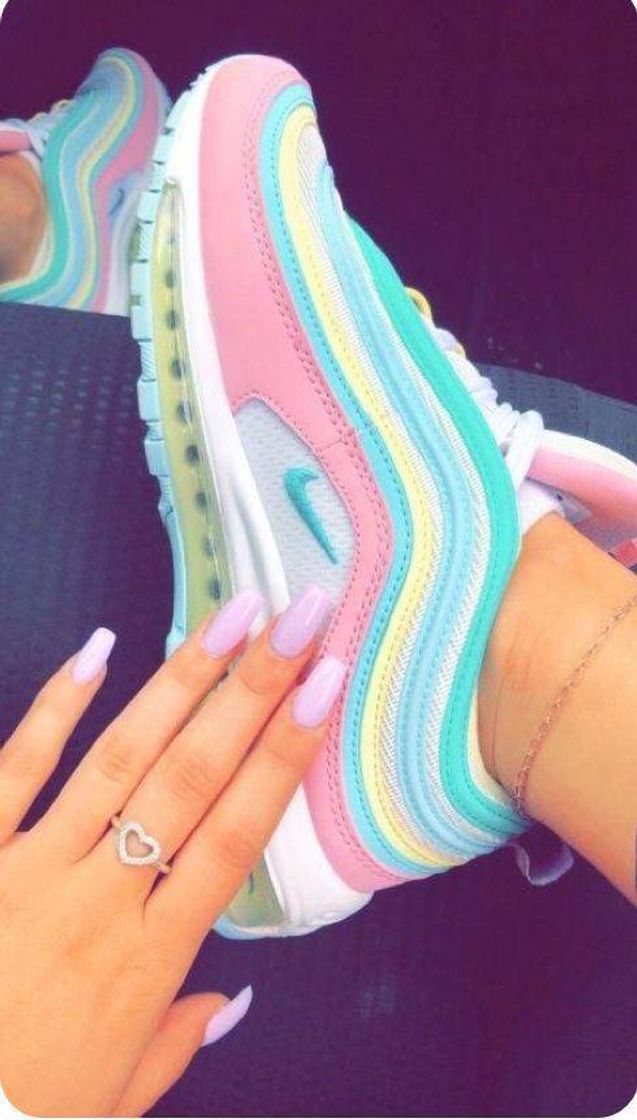 Moda Nike colorido ✔️🌈