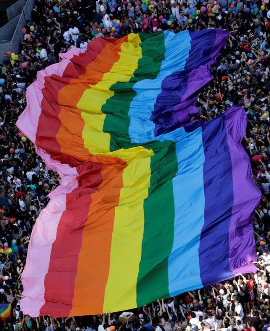 Moda Maior Parada LGBT+ do Mundo 🌈🚩