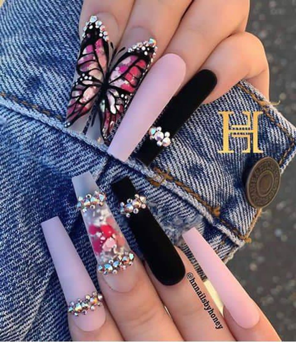 Fashion Butterfly nails