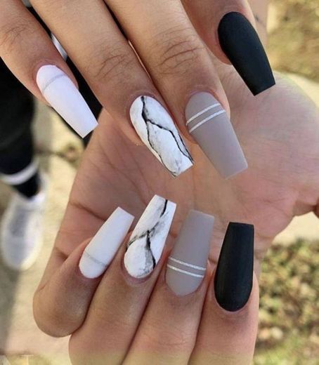 Nails 💅🖤