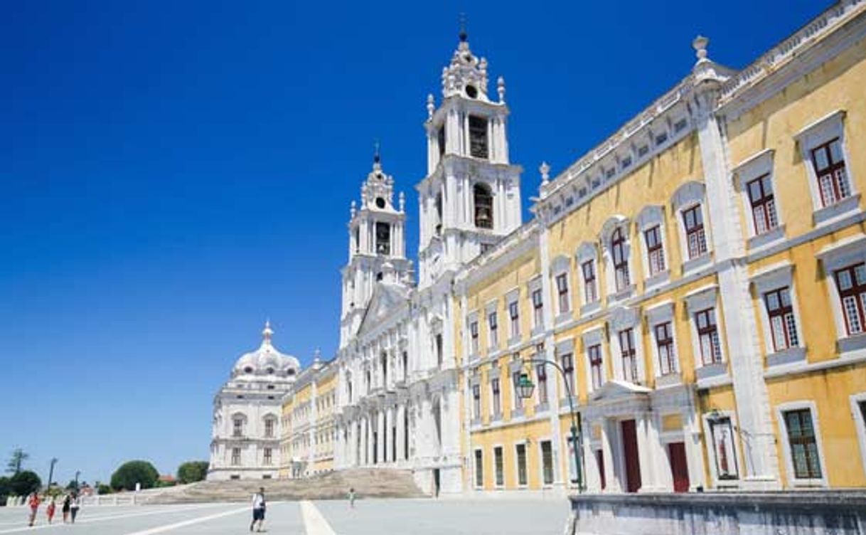 Place Mafra