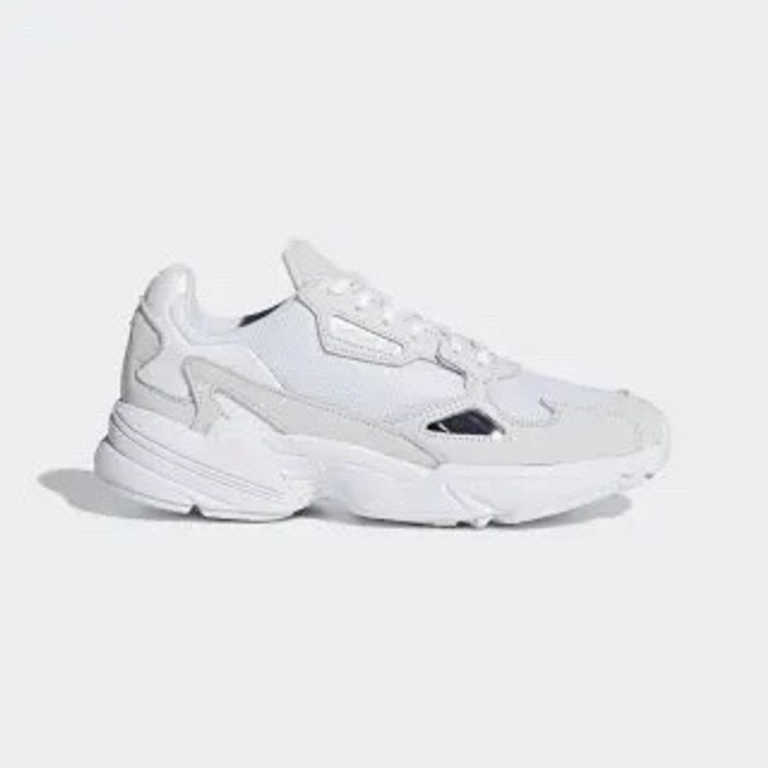 Moda adidas Falcon Collection: 90s Inspired Fashion