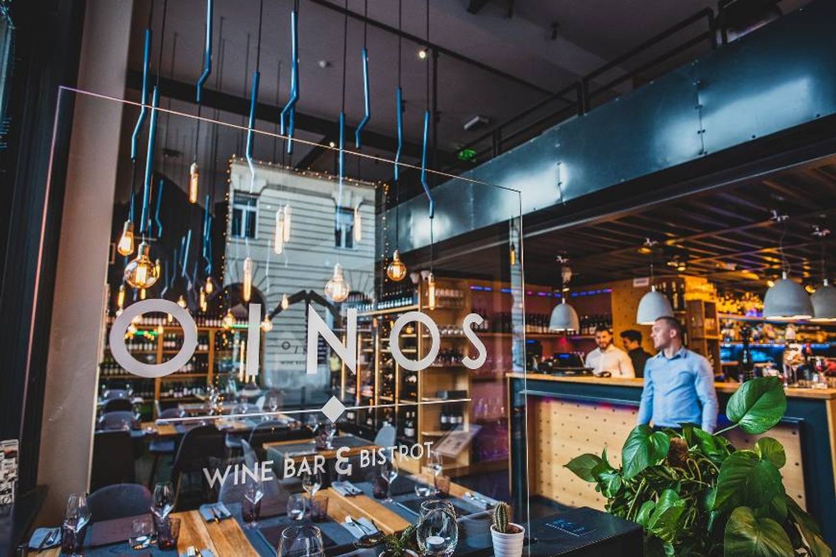 Restaurantes OINOS WineBar Bistrot