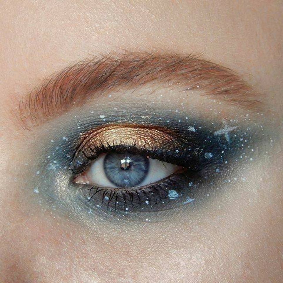 Moda Stellar inspired makeup