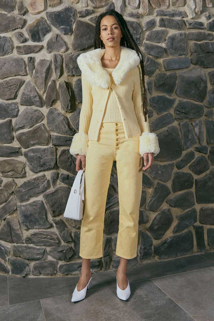 Social HOUSE OF SUNNY