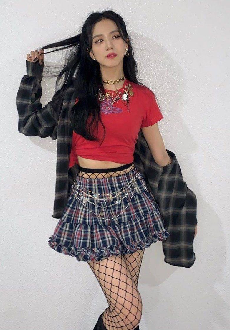 Social Jisoo fashion 
