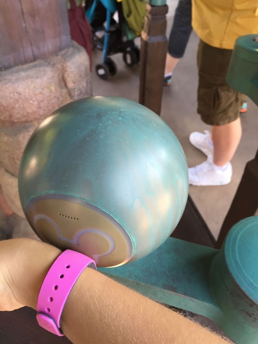 Place magic band