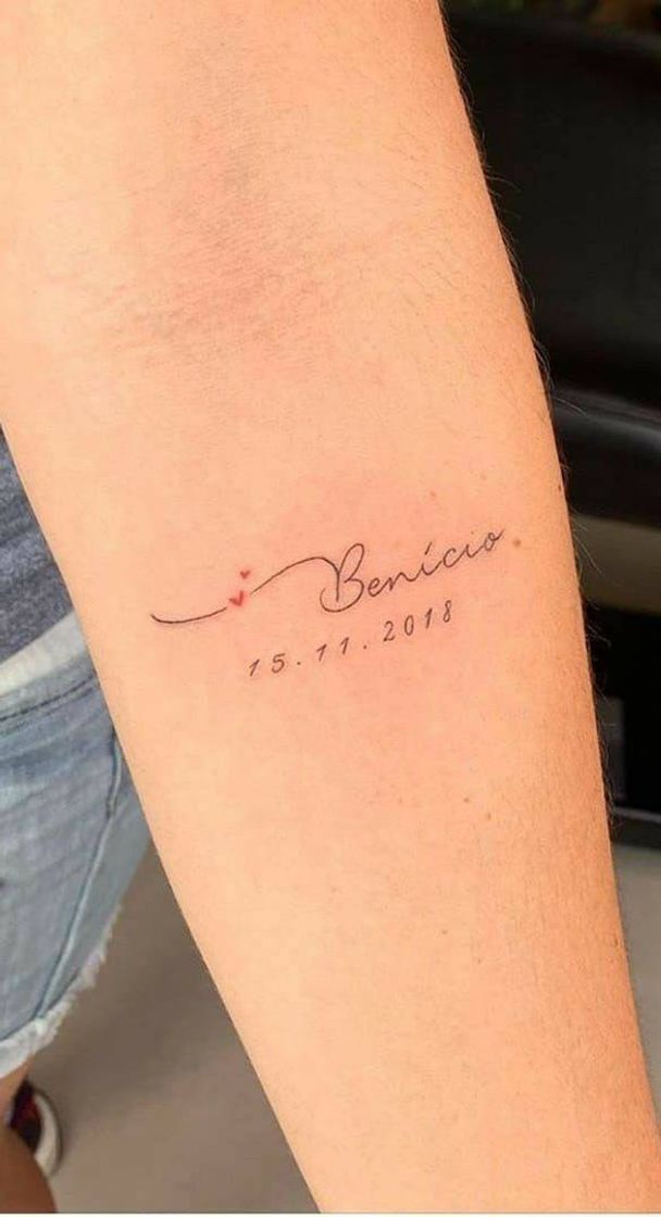 Fashion Tatuagem com nome de filho.