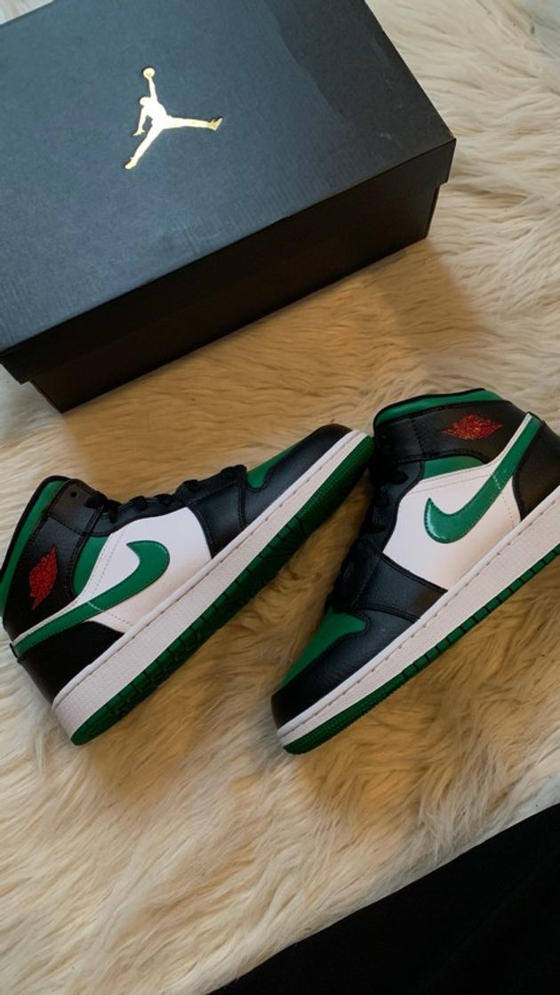 Product Air Jordan Mid Green Toe