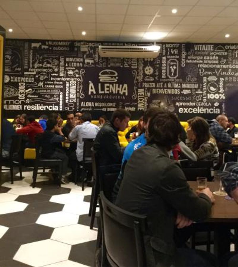 Restaurantes À Lenha Hamburgueria