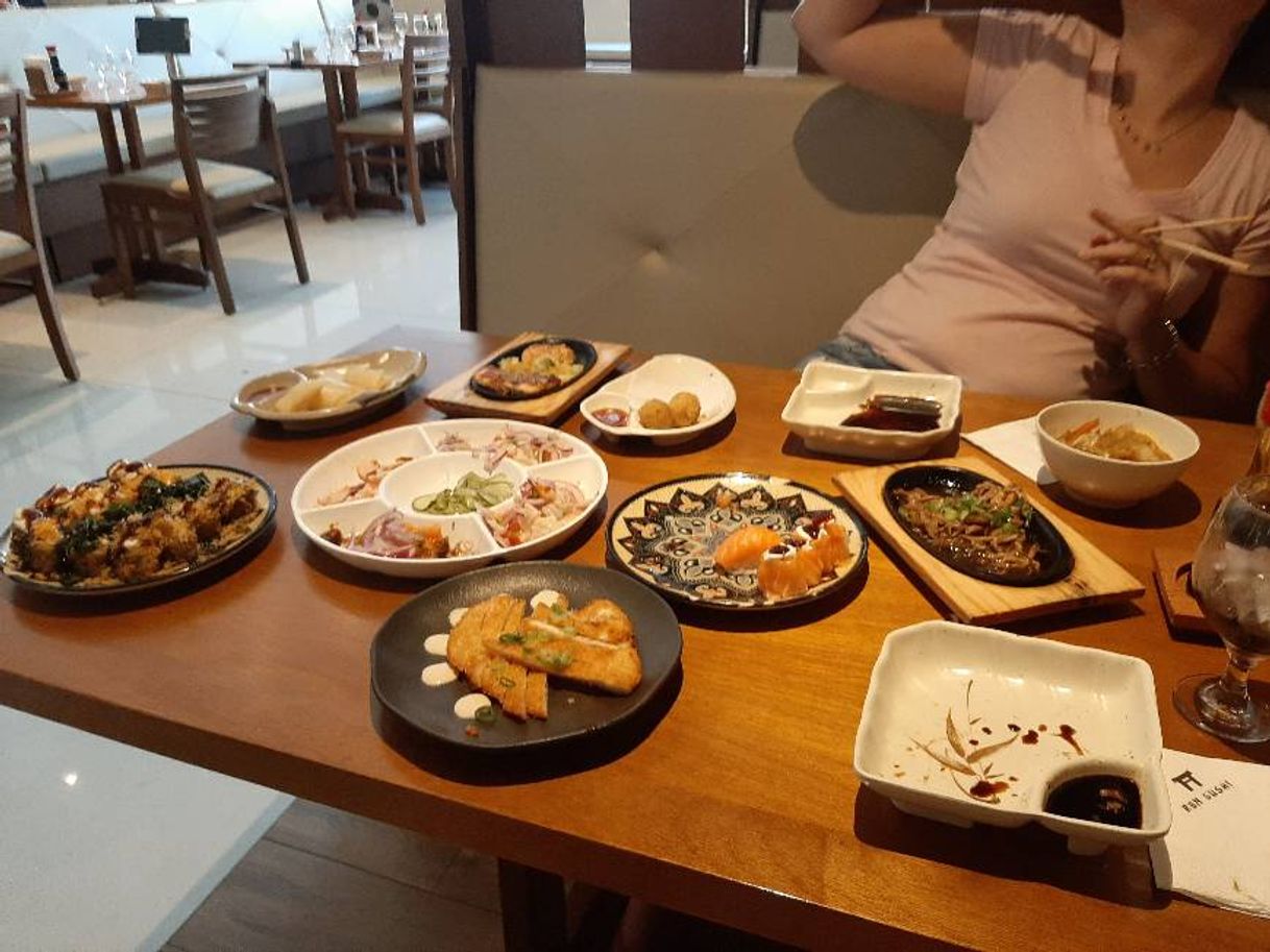 Restaurantes Ren Sushi