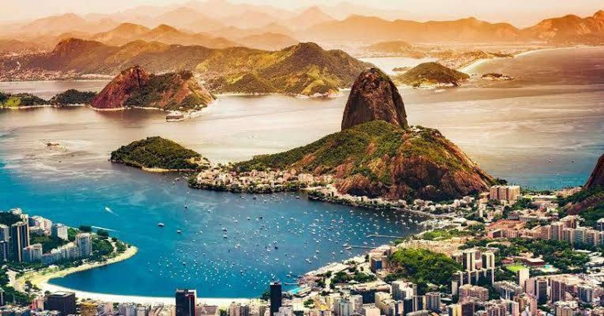 Moda Meu sonho é conhecer essa cidade🍃🍃