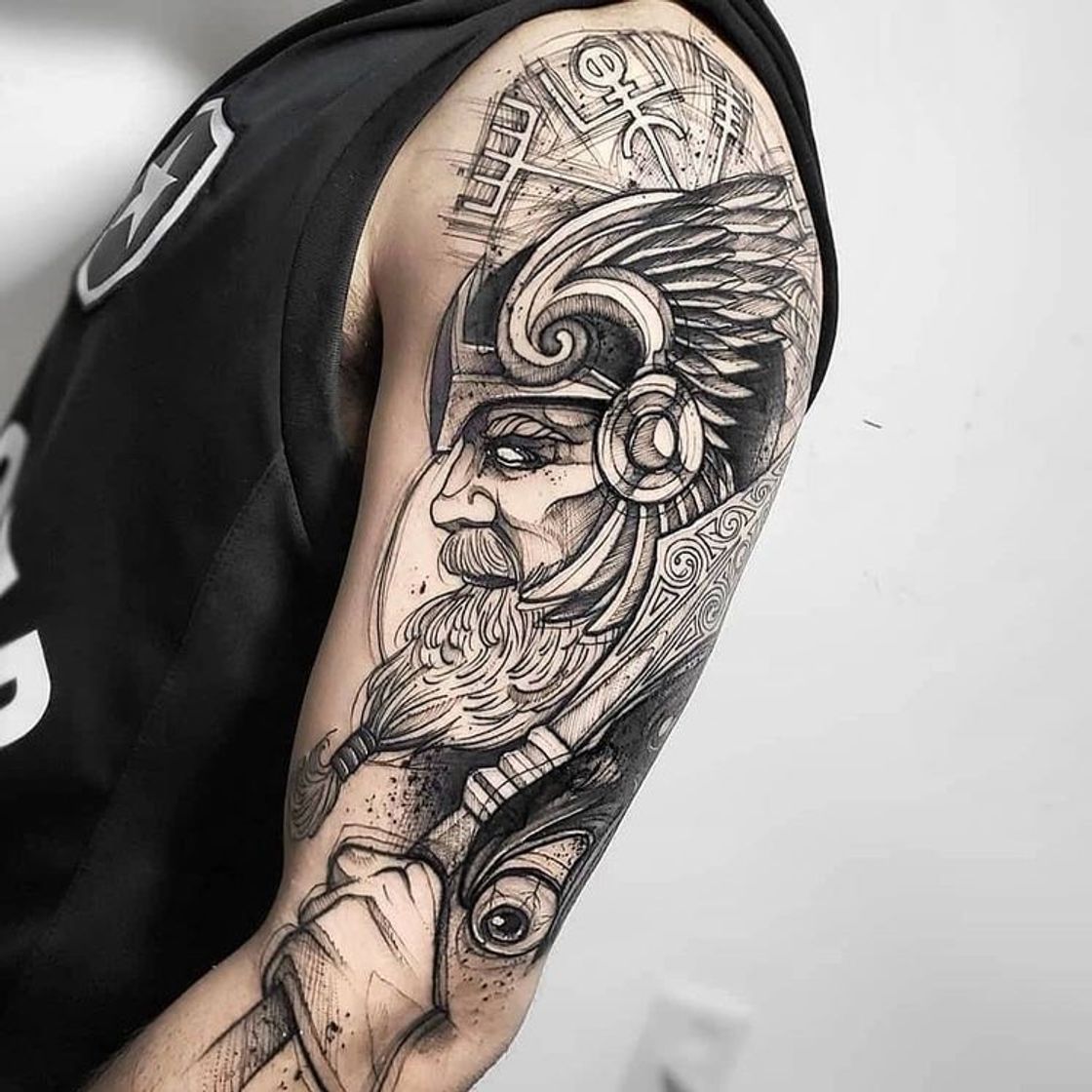 Moda Tattoo Odin 