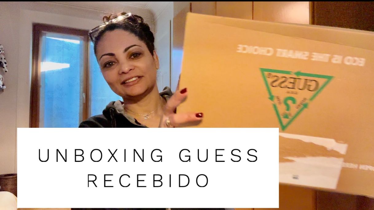 Social Unboxing da Guess