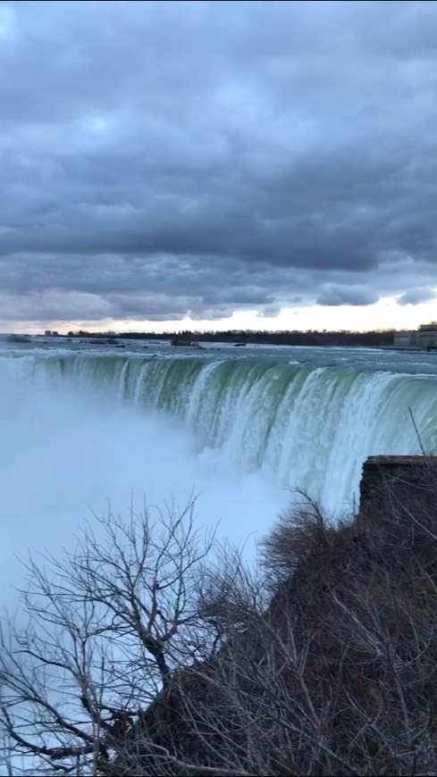 Place Niagara Falls