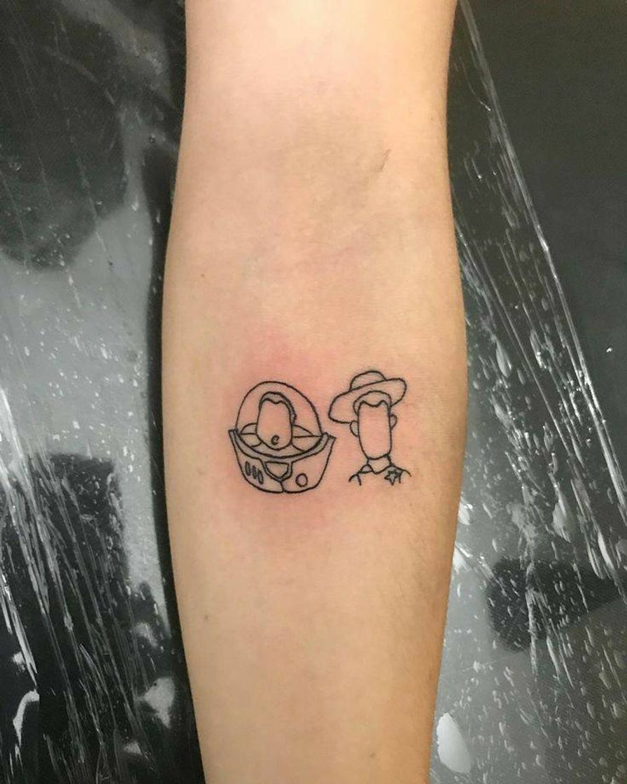 Social Tatto do Woody e do Buzz