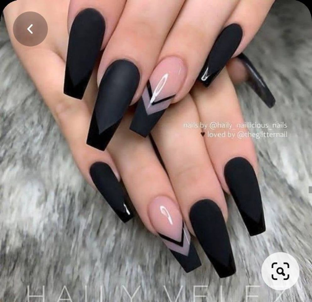 Social Linda unhas preta 