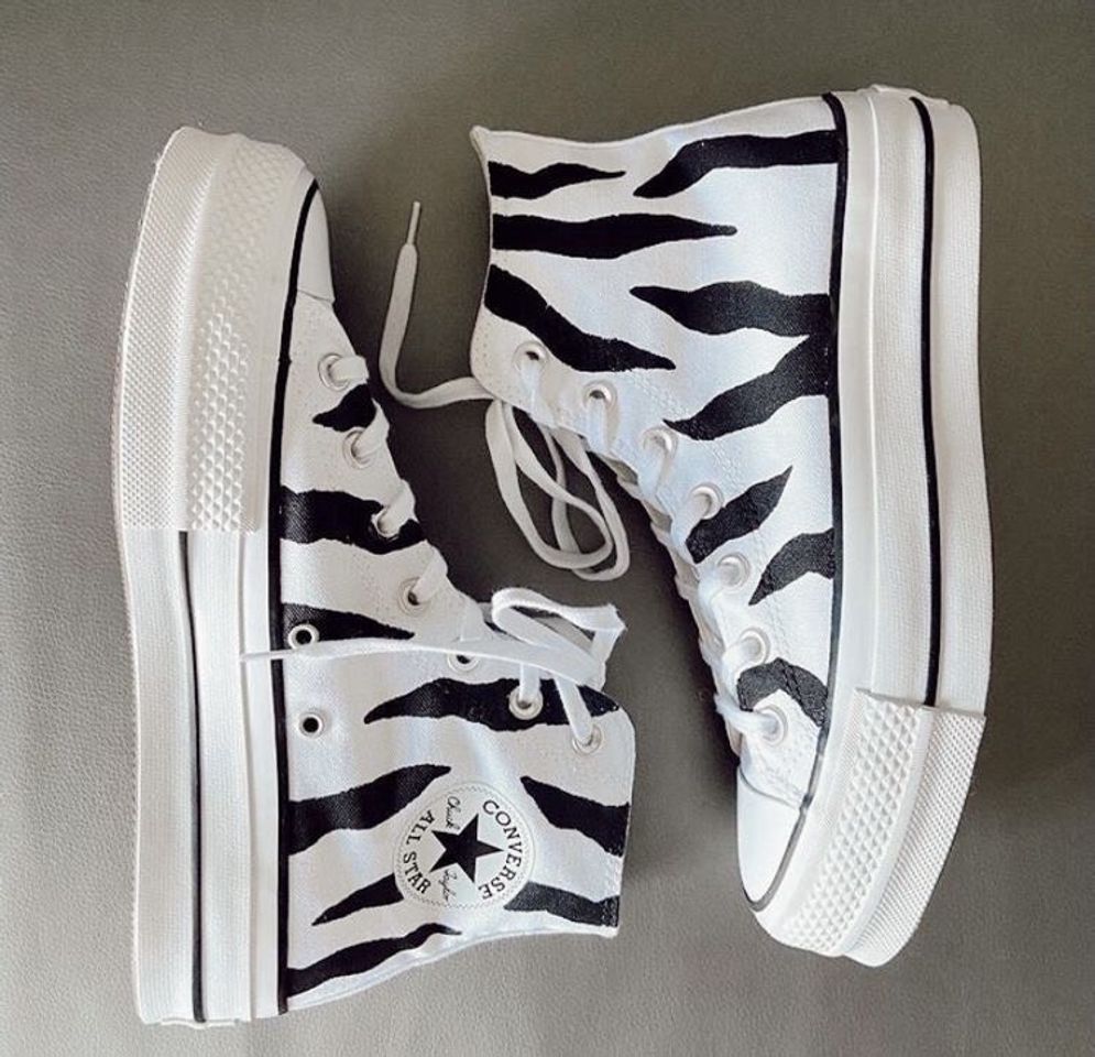 Moda Converse botita cebra