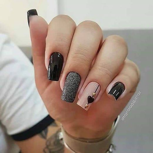 Unhas decoradas