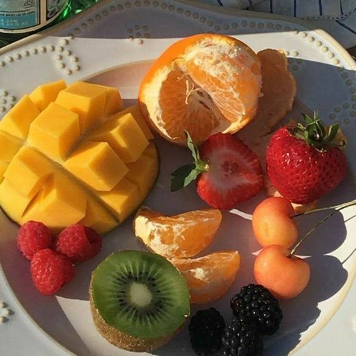 picnic fruits