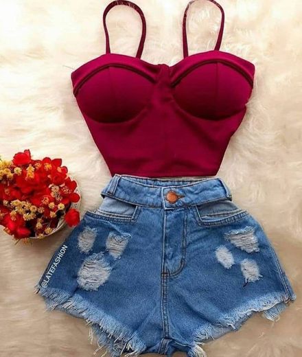 Conjunto cropped e short