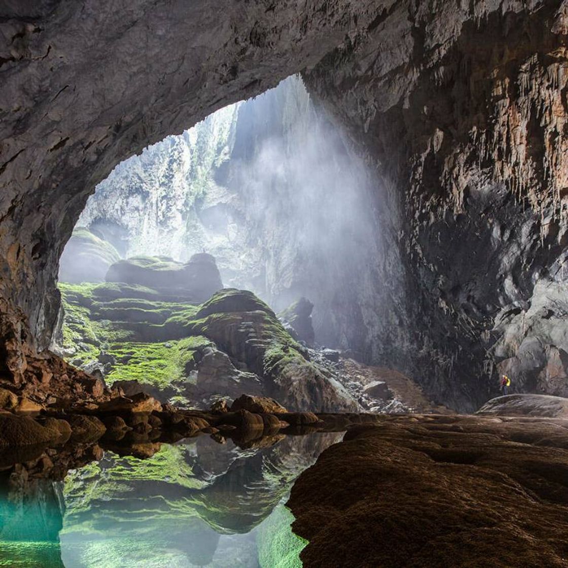 Place Gruta de Sơn Đoòng