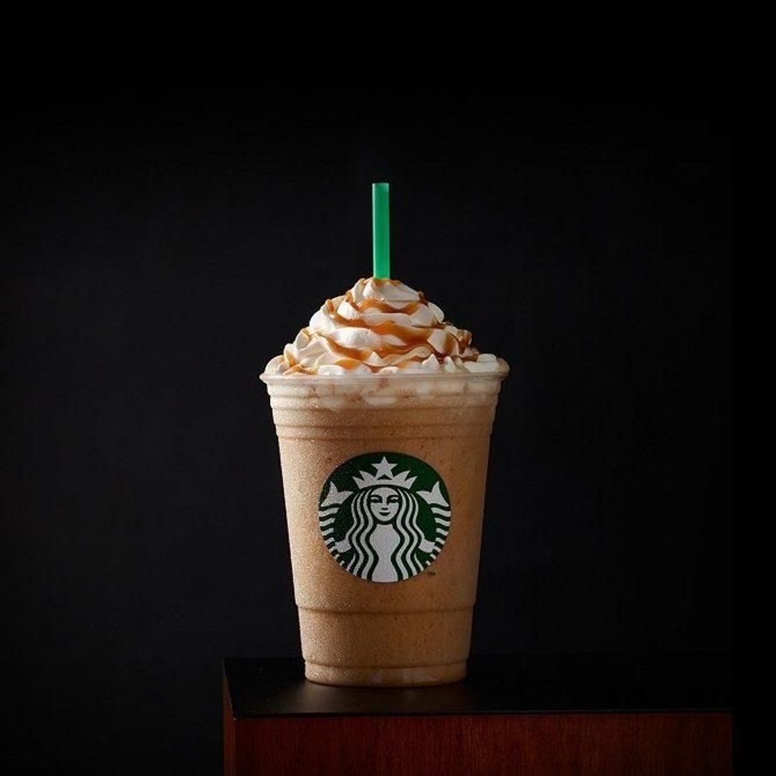 Fashion caramel frappuccino 🥤