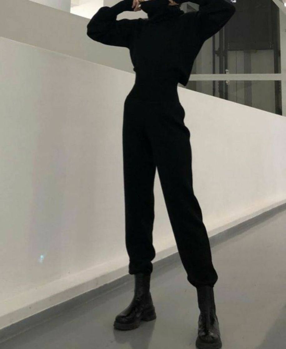 ALL BLACK