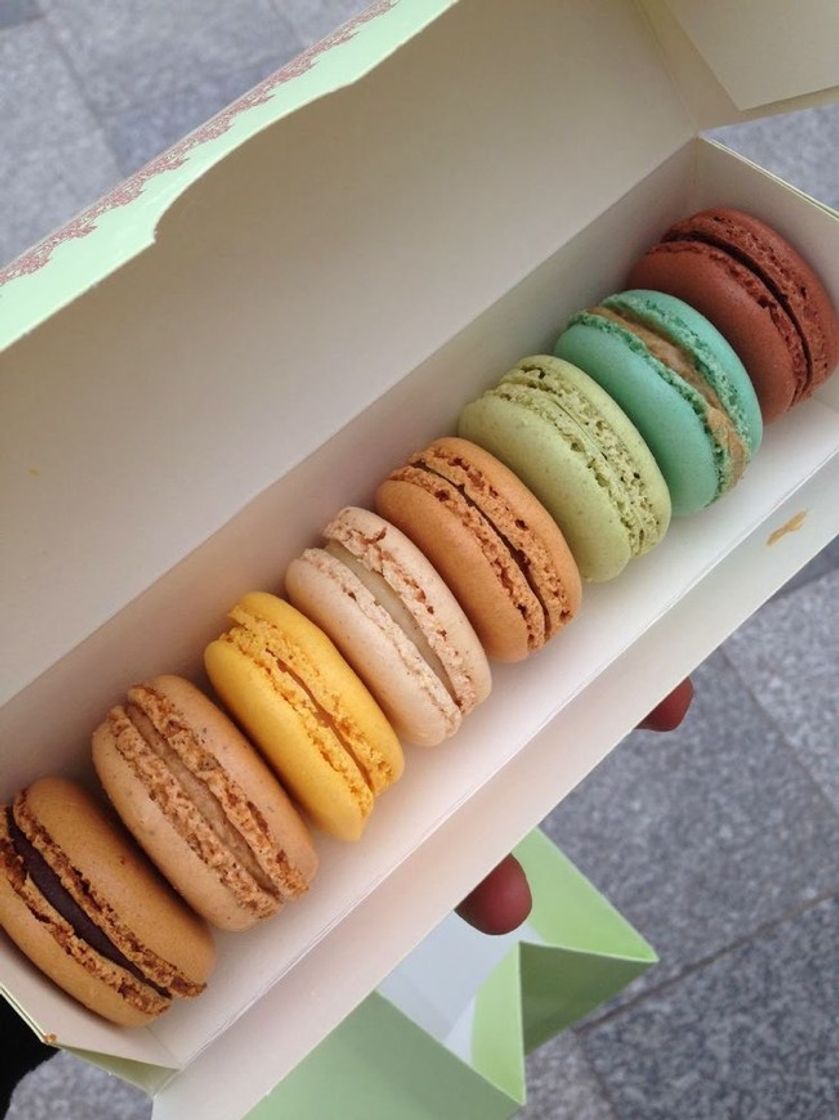 Fashion Macarons 