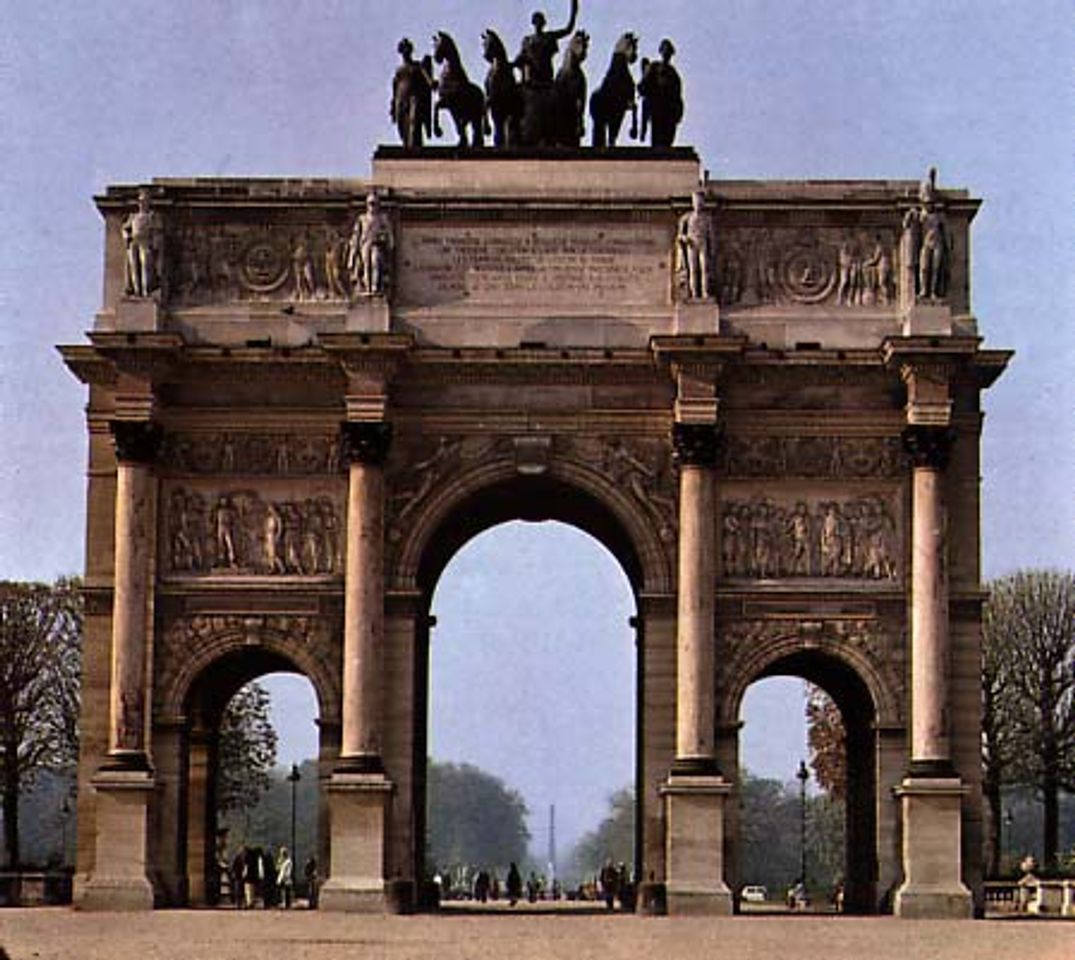 Place Arc de Triomphe du Carrousel