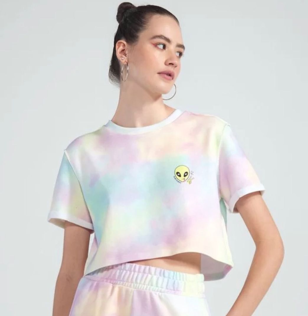 Fashion Blusa Cropped em Moletinho Tie Dye Estampa ET Multicores 