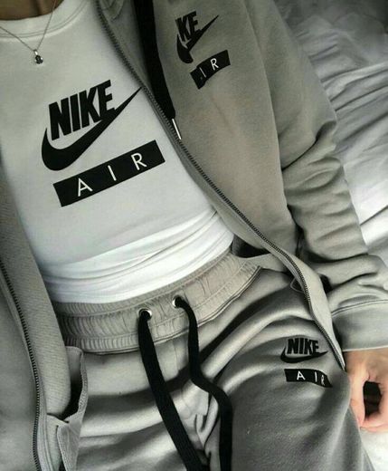 Conjunto Nike