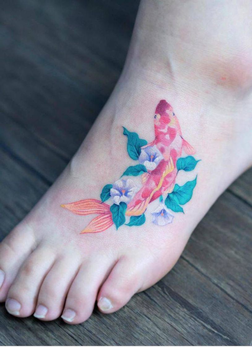 Fashion Tatuagem de peixinho