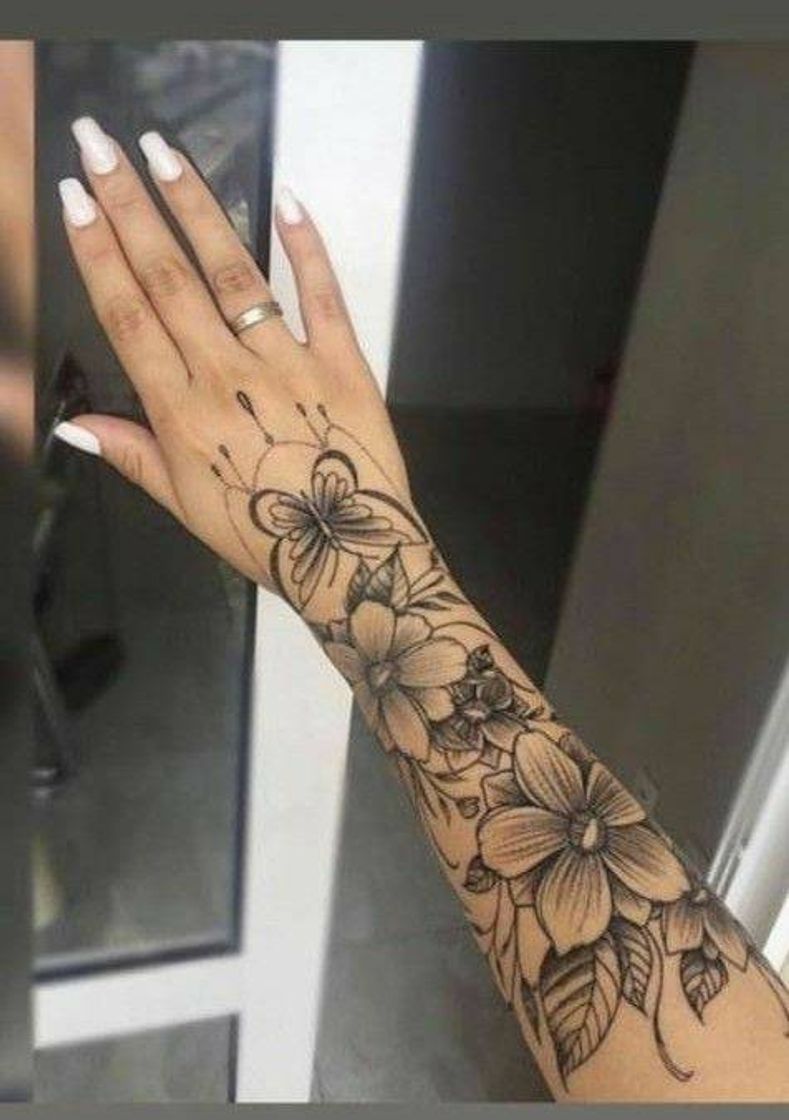 Moda TATTO NO BRAÇO 