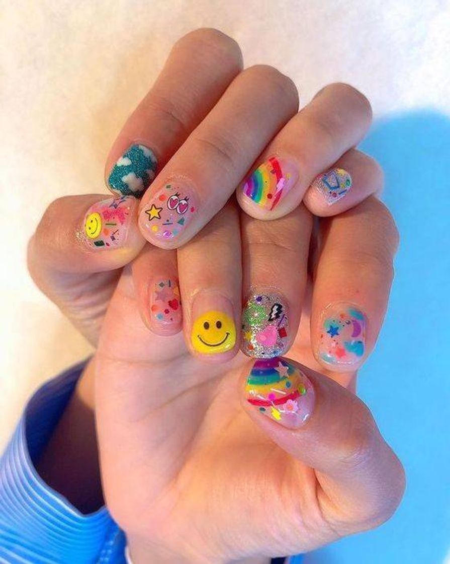 Moda Unhas coloridas 💕