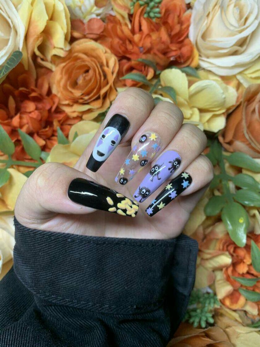 Moda Anime nails 