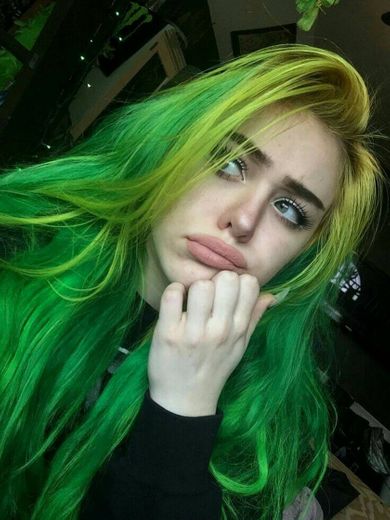 Green hair 