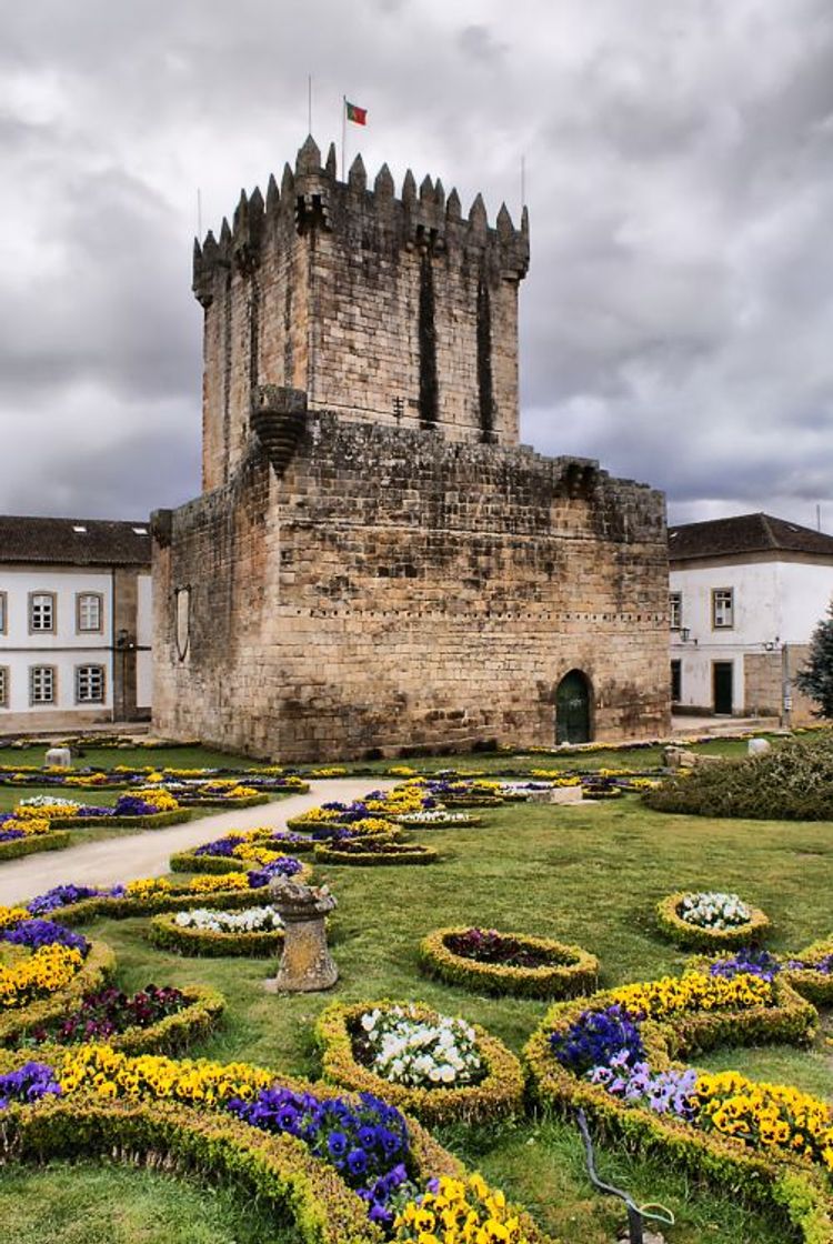 Places Castelo de Chaves