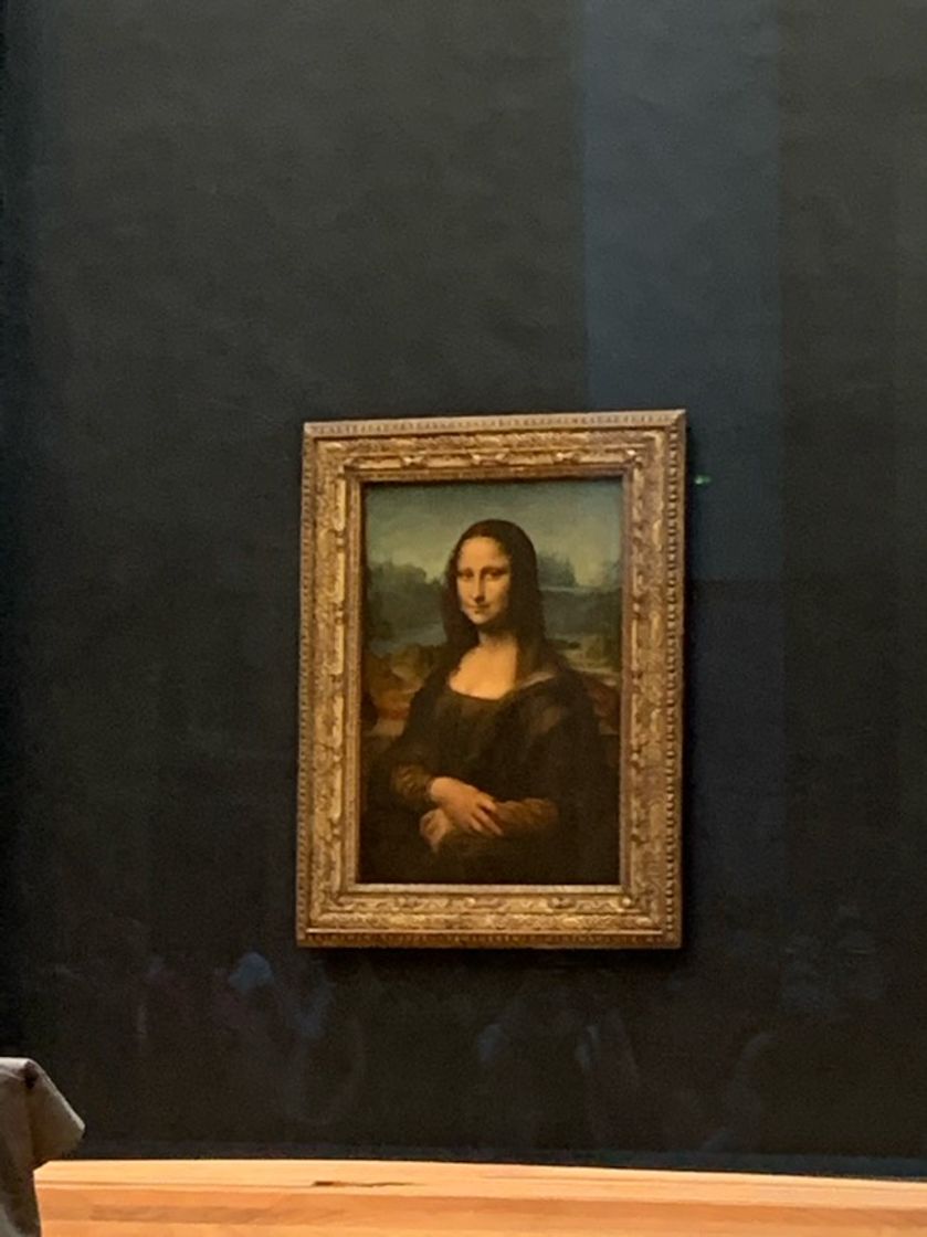 Place Museo del Louvre