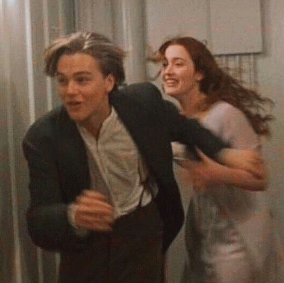 Fashion titanic scenes