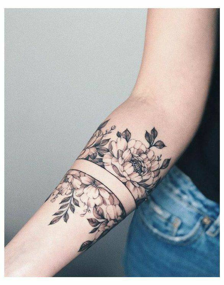 Social Tatuagem no braço 