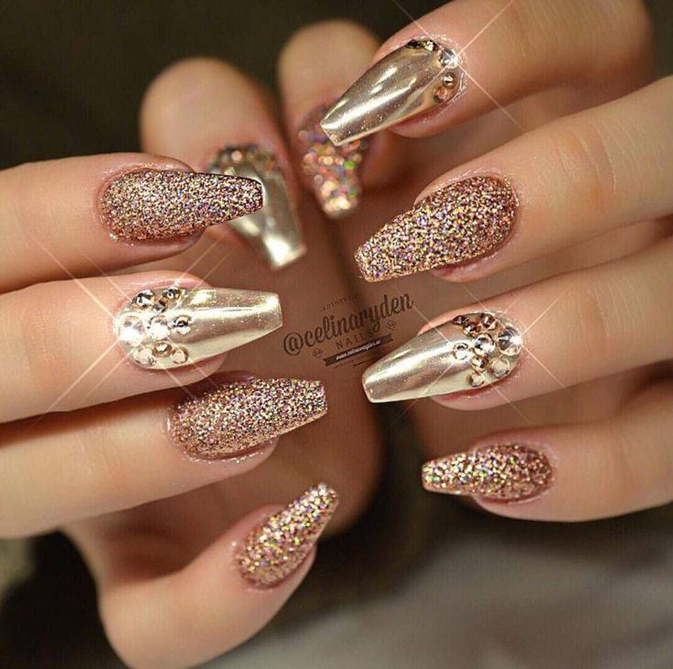 Moda Nail