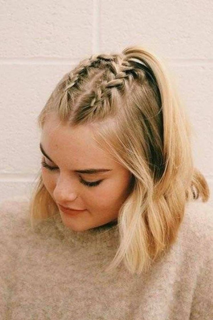 Moda Penteado em cabelo curto 