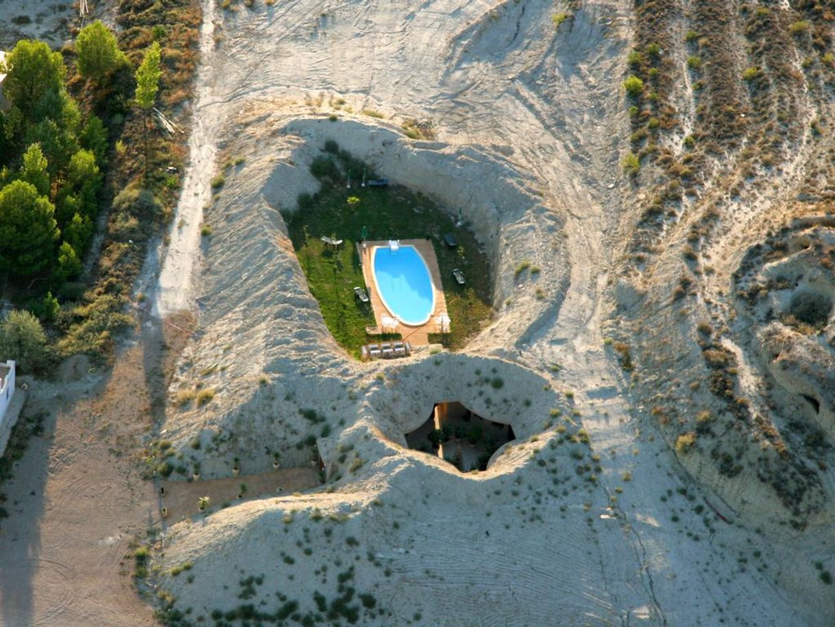 Lugar Hotel Cueva Tardienta Monegros