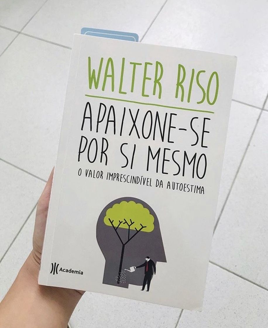 Books WALTER RISO