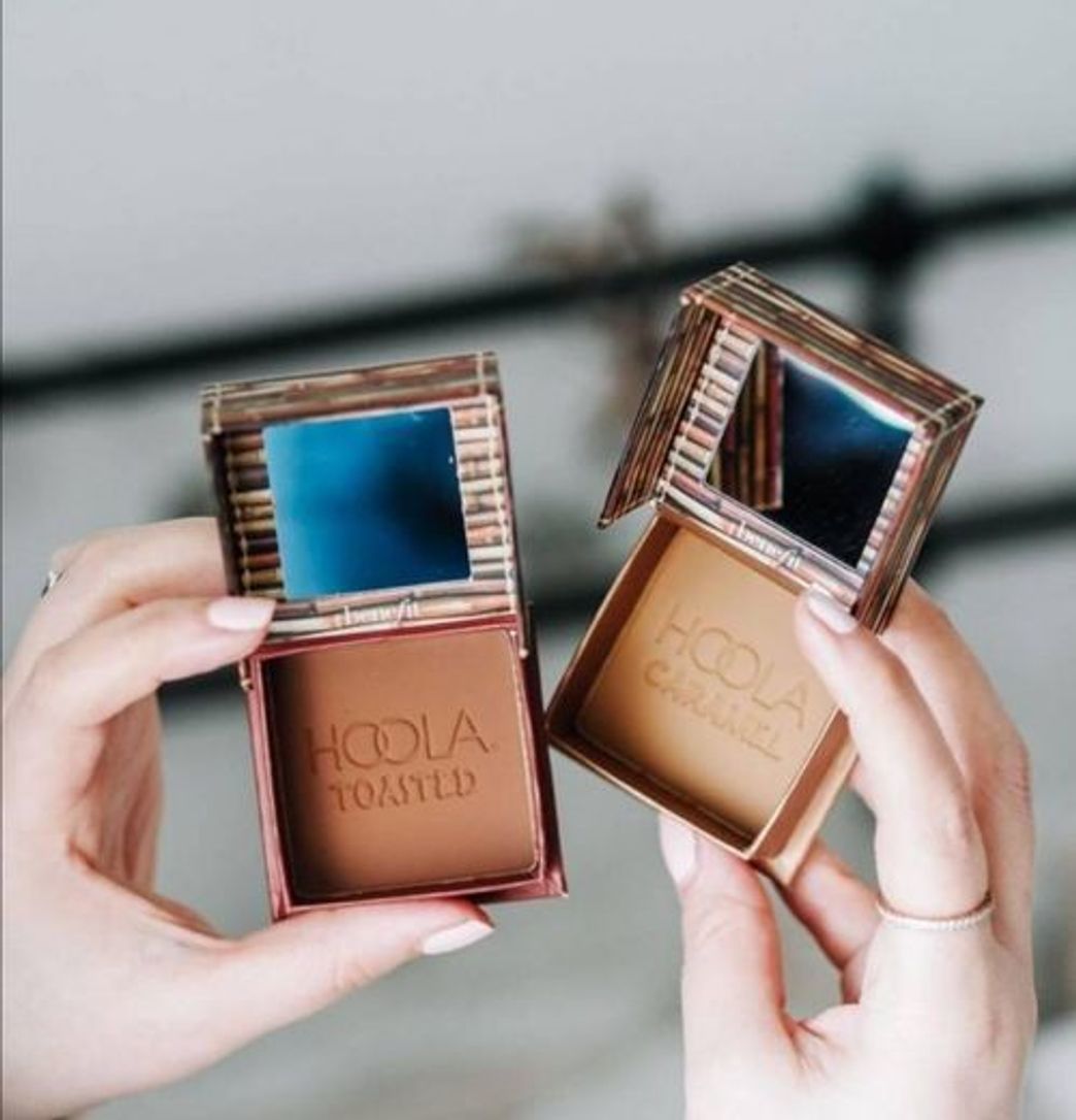 Products Benefit Hoola Bronzer