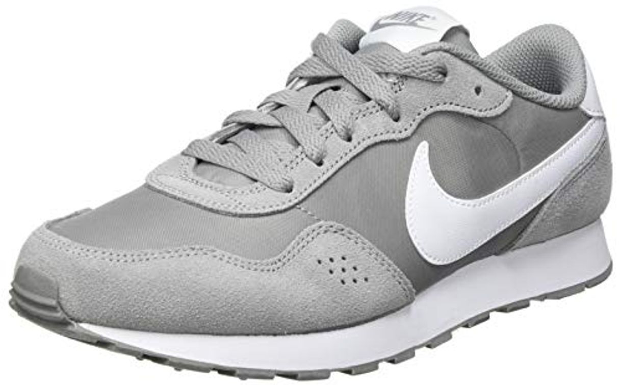 Product Nike MD Valiant