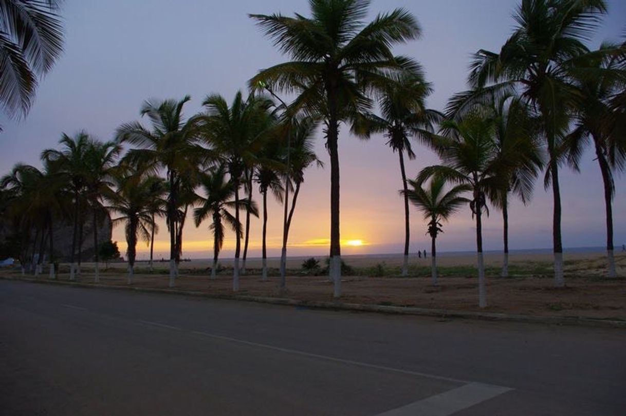 Place Porto Amboim